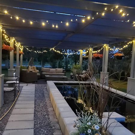 Harrow The Walnut Grove Bnb מראה חיצוני תמונה